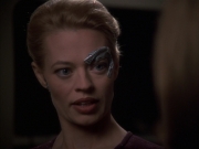 extant_StarTrek_VOY_7x18-HumanError_2435.jpg