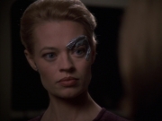 extant_StarTrek_VOY_7x18-HumanError_2437.jpg