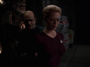 extant_StarTrek_VOY_7x18-HumanError_3411.jpg