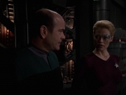 extant_StarTrek_VOY_7x18-HumanError_3421.jpg