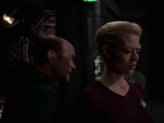 extant_StarTrek_VOY_7x18-HumanError_3494.jpg