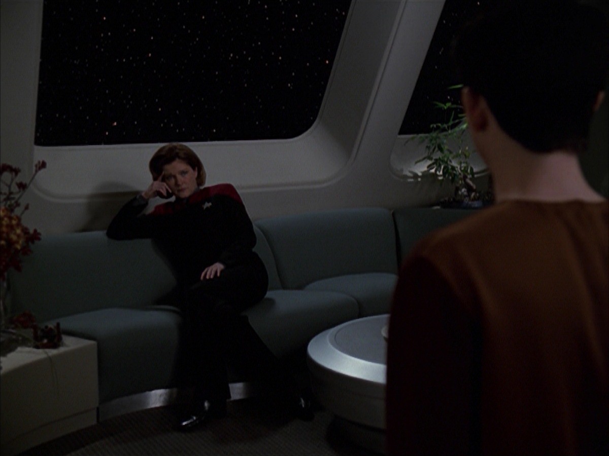 extant_StarTrek_VOY_7x19-Q2_0020.jpg