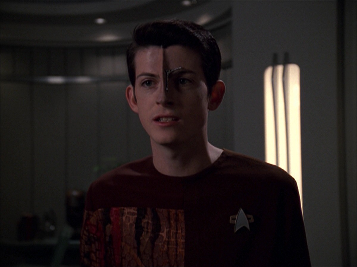 extant_StarTrek_VOY_7x19-Q2_0022.jpg