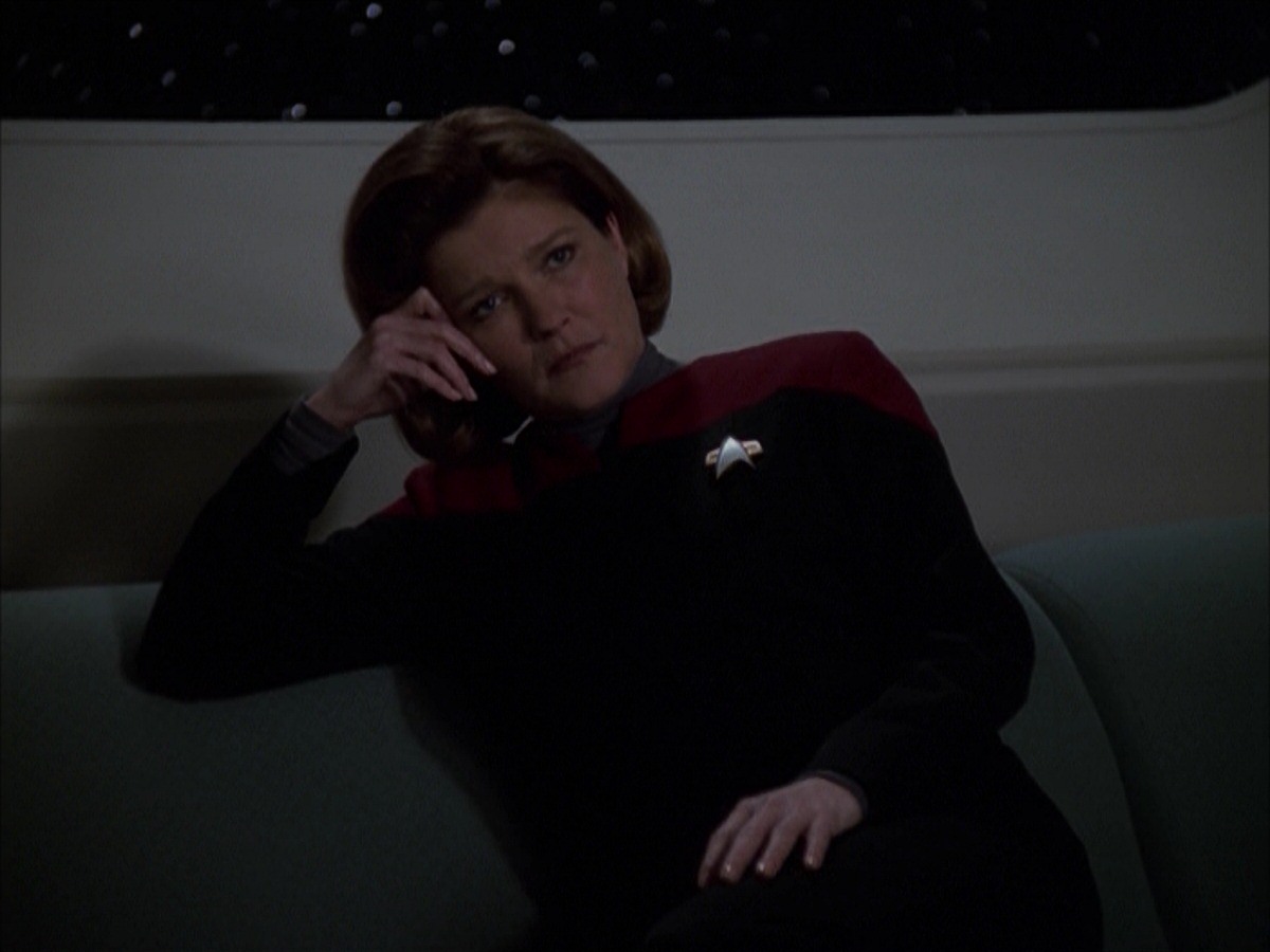 extant_StarTrek_VOY_7x19-Q2_0030.jpg