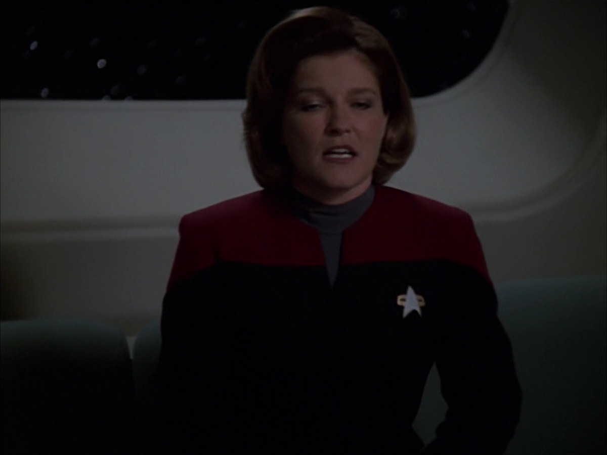 extant_StarTrek_VOY_7x19-Q2_0034.jpg