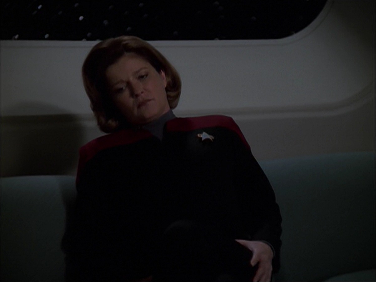 extant_StarTrek_VOY_7x19-Q2_0037.jpg