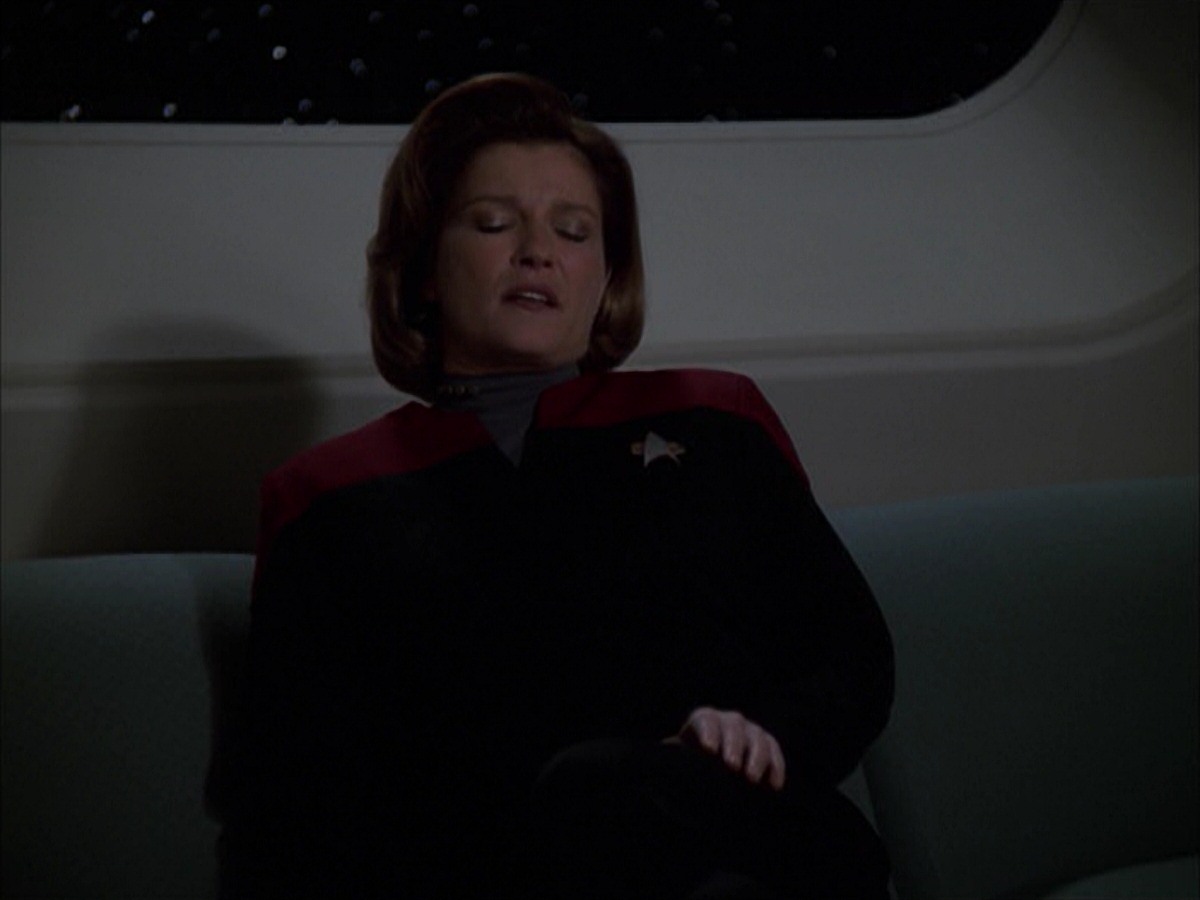 extant_StarTrek_VOY_7x19-Q2_0040.jpg