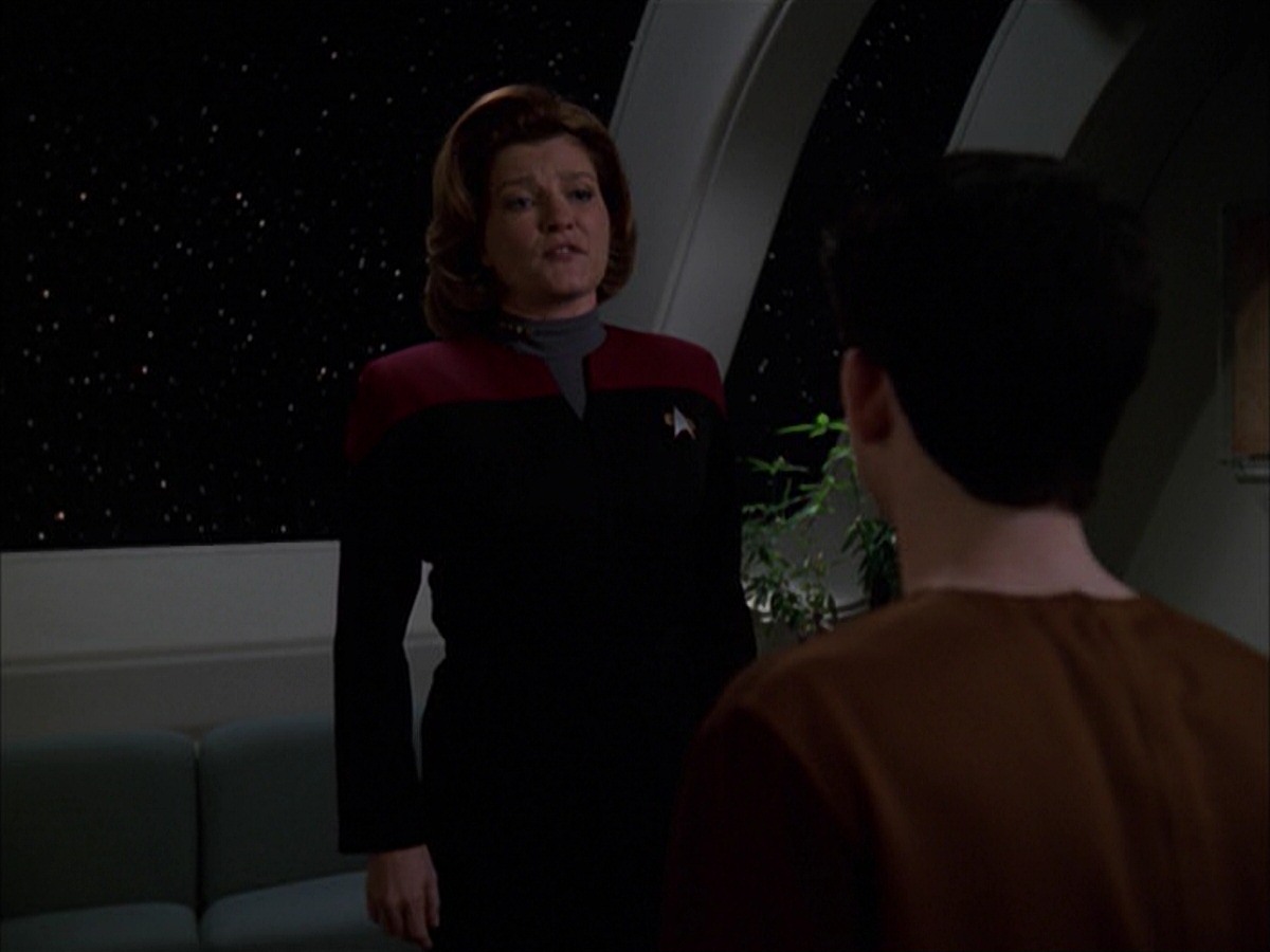 extant_StarTrek_VOY_7x19-Q2_0064.jpg