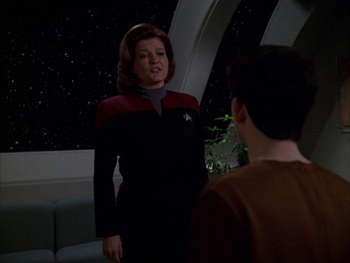 extant_StarTrek_VOY_7x19-Q2_0065.jpg