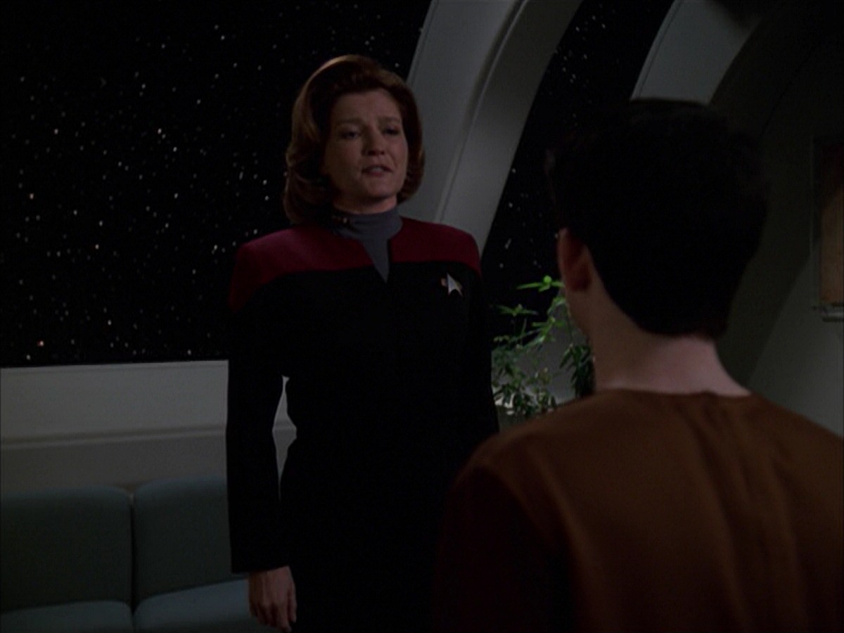 extant_StarTrek_VOY_7x19-Q2_0067.jpg