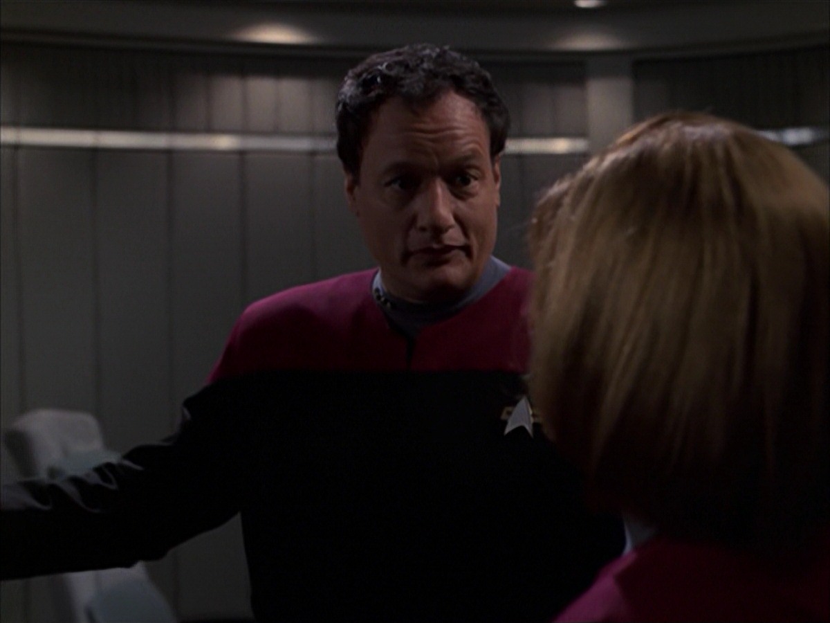 extant_StarTrek_VOY_7x19-Q2_0127.jpg