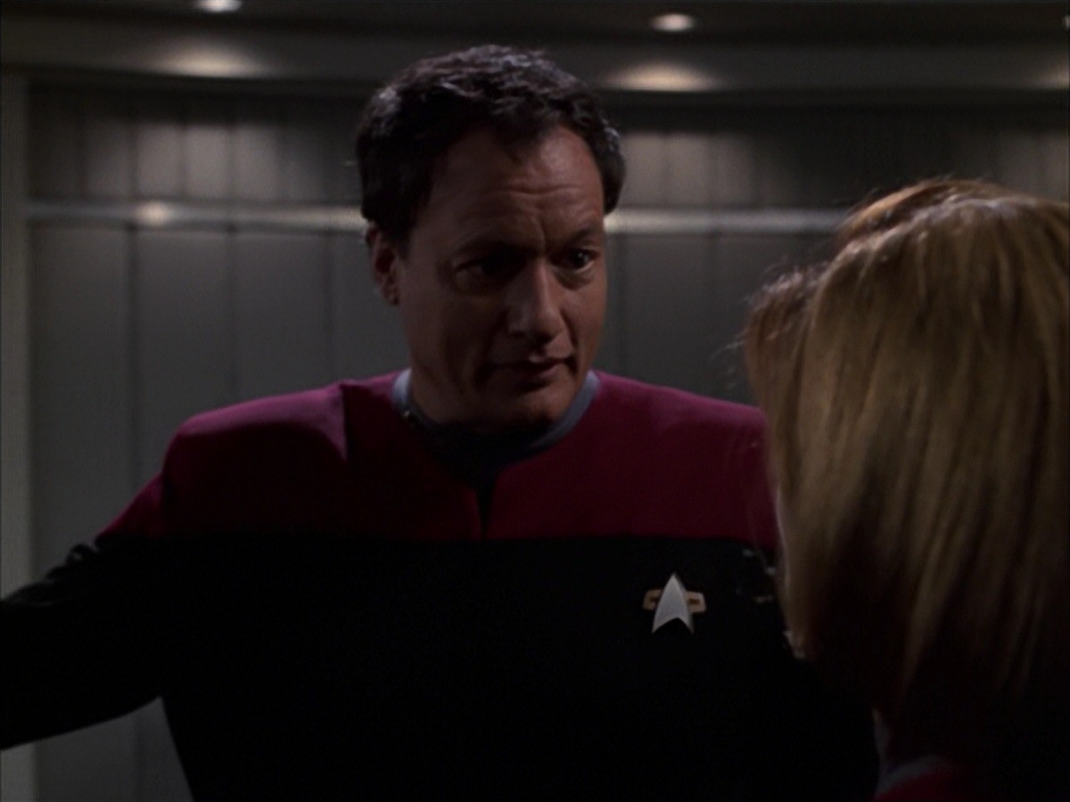 extant_StarTrek_VOY_7x19-Q2_0128.jpg
