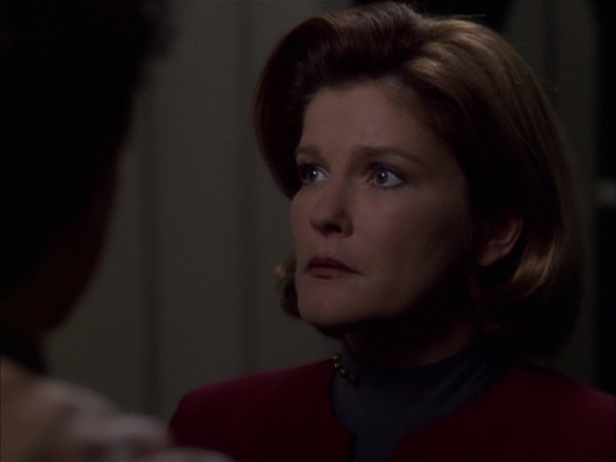 extant_StarTrek_VOY_7x19-Q2_0134.jpg