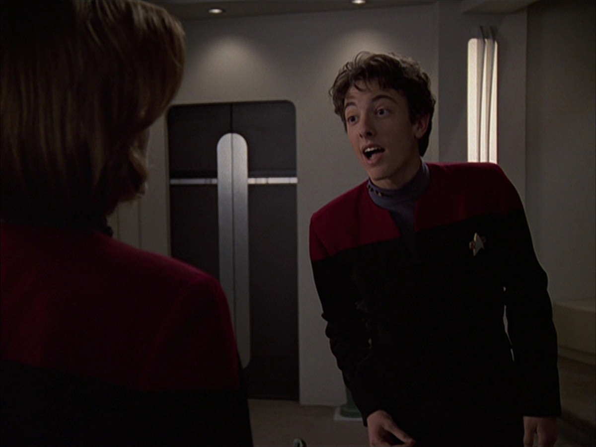 extant_StarTrek_VOY_7x19-Q2_0363.jpg