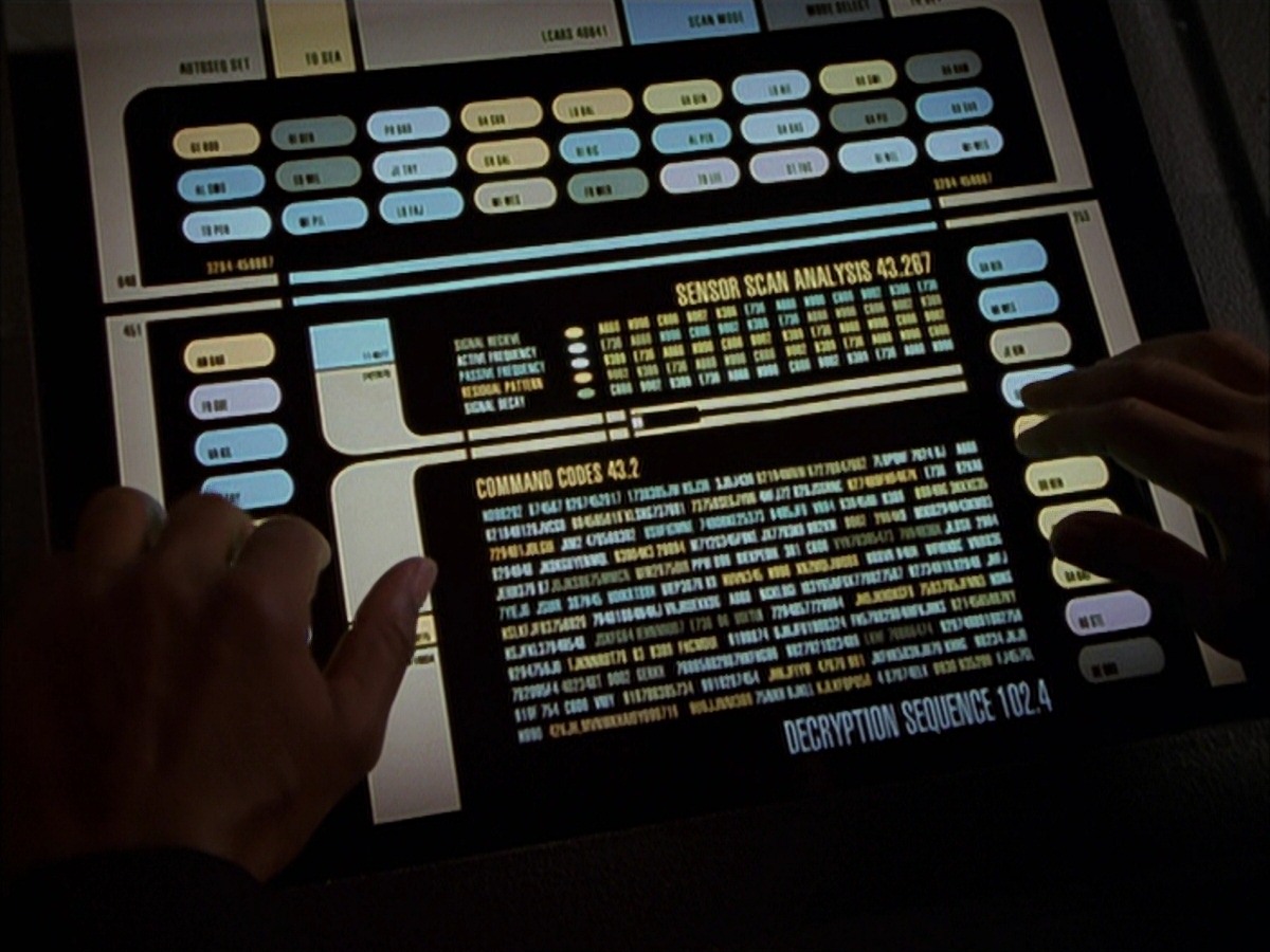 extant_StarTrek_VOY_7x19-Q2_0371.jpg