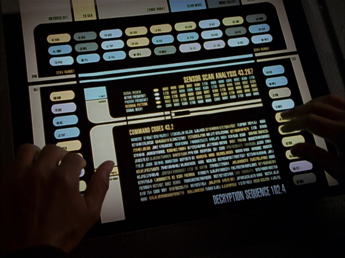 extant_StarTrek_VOY_7x19-Q2_0372.jpg
