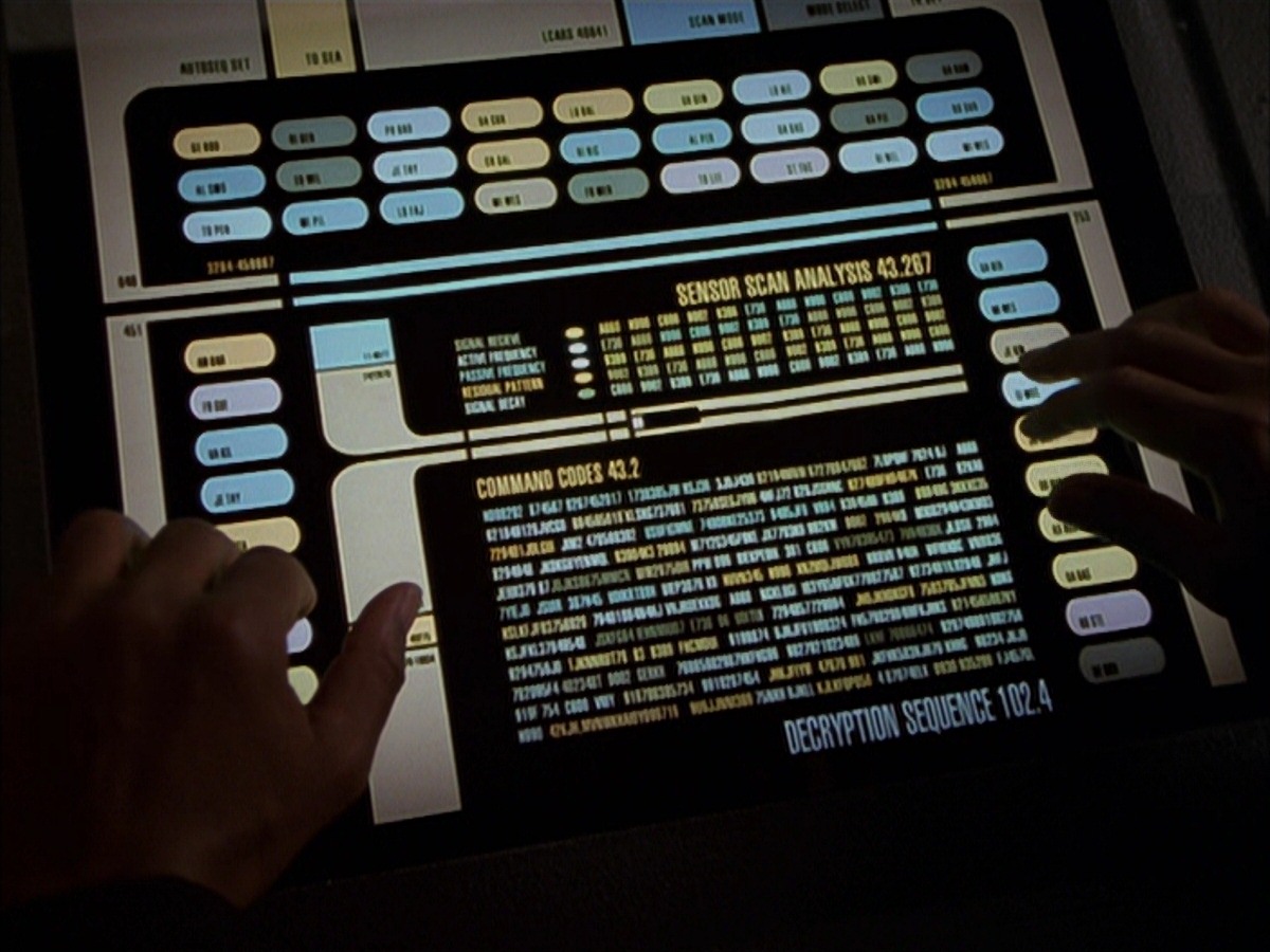 extant_StarTrek_VOY_7x19-Q2_0373.jpg