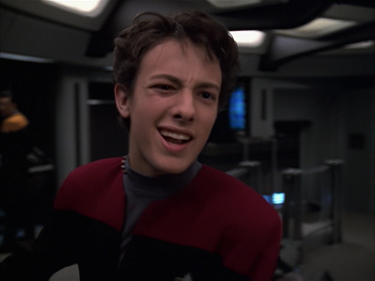 extant_StarTrek_VOY_7x19-Q2_0385.jpg