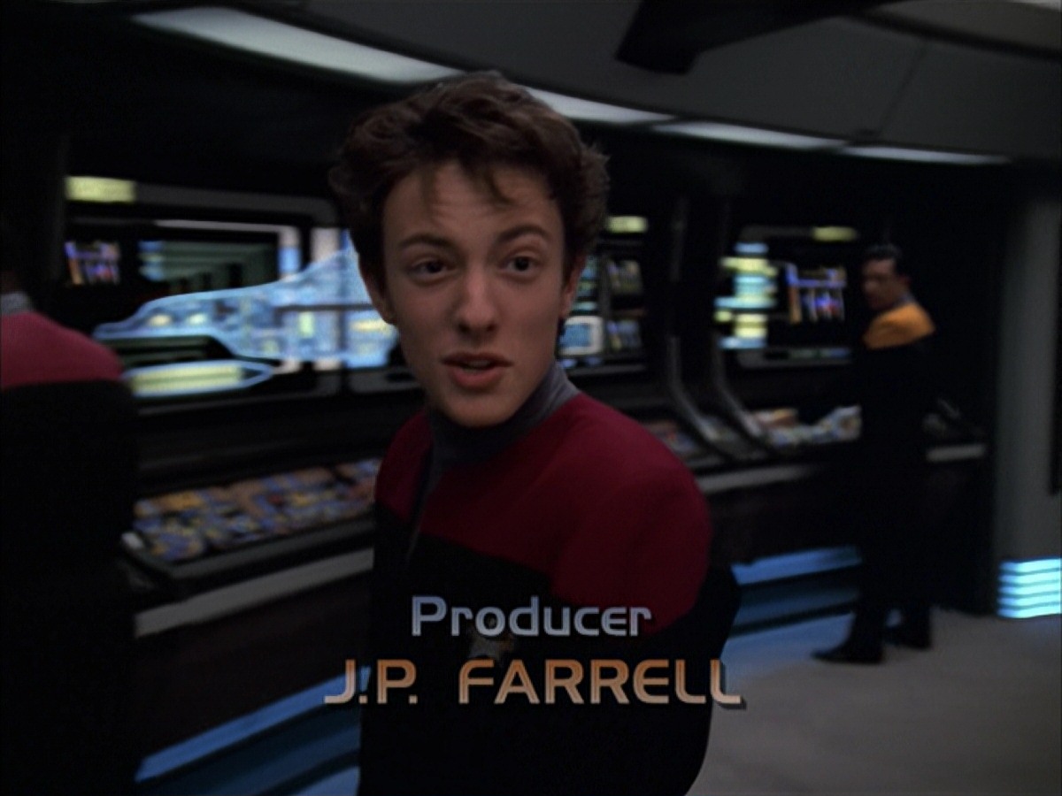 extant_StarTrek_VOY_7x19-Q2_0387.jpg
