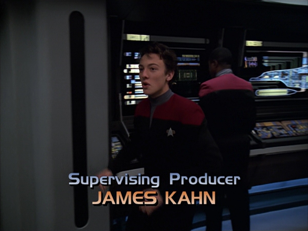 extant_StarTrek_VOY_7x19-Q2_0394.jpg