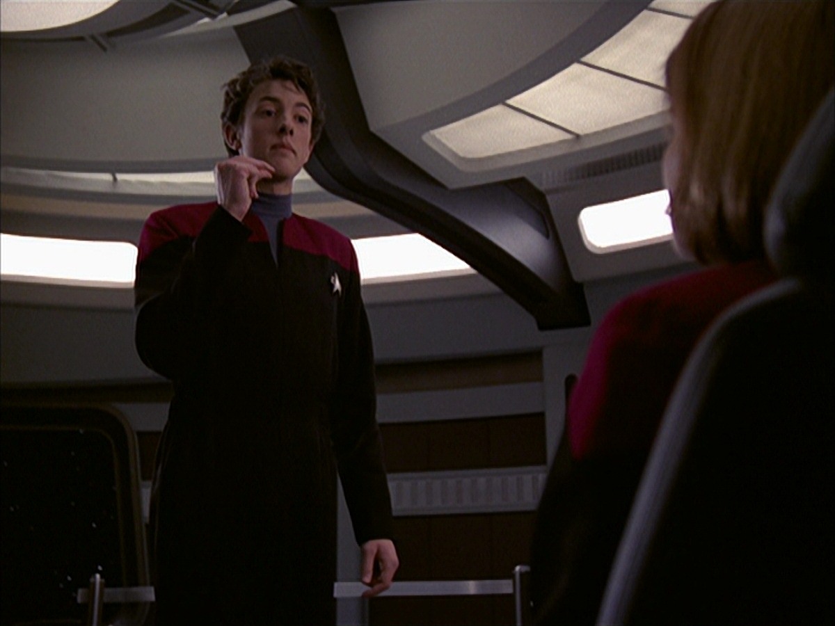 extant_StarTrek_VOY_7x19-Q2_0435.jpg
