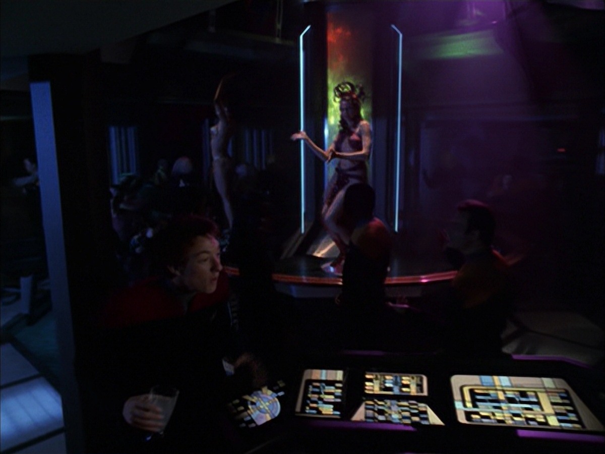 extant_StarTrek_VOY_7x19-Q2_0468.jpg