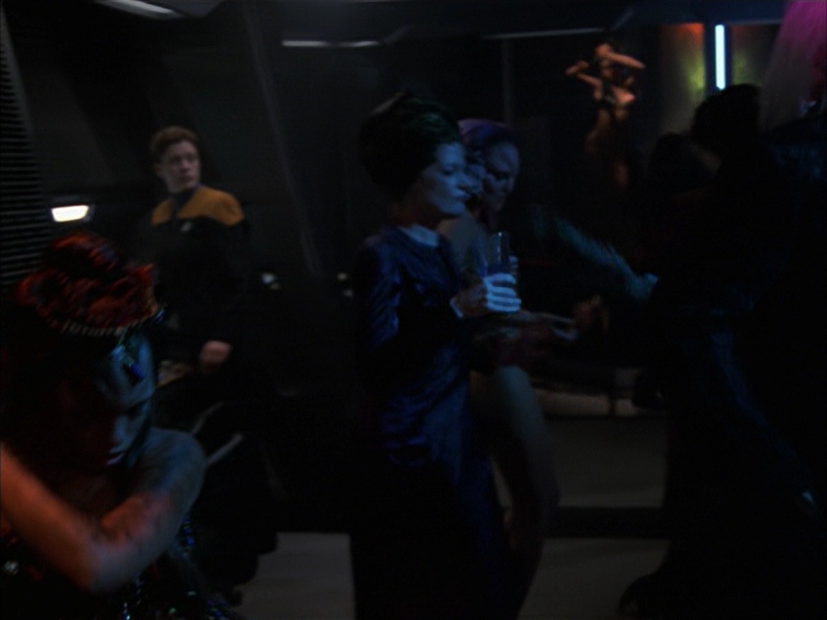 extant_StarTrek_VOY_7x19-Q2_0478.jpg