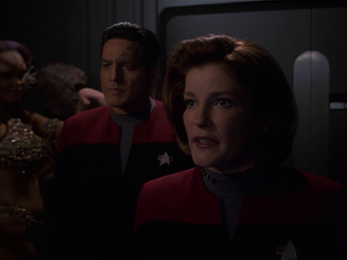 extant_StarTrek_VOY_7x19-Q2_0493.jpg