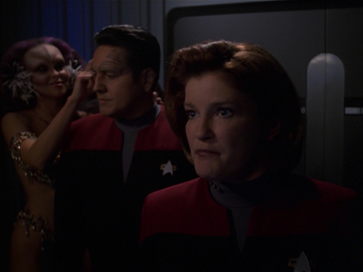 extant_StarTrek_VOY_7x19-Q2_0496.jpg