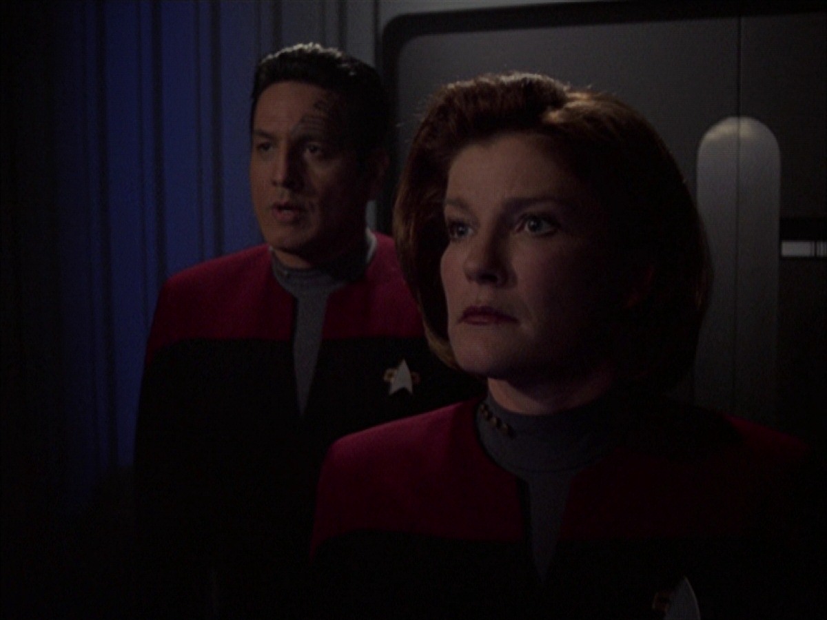 extant_StarTrek_VOY_7x19-Q2_0512.jpg