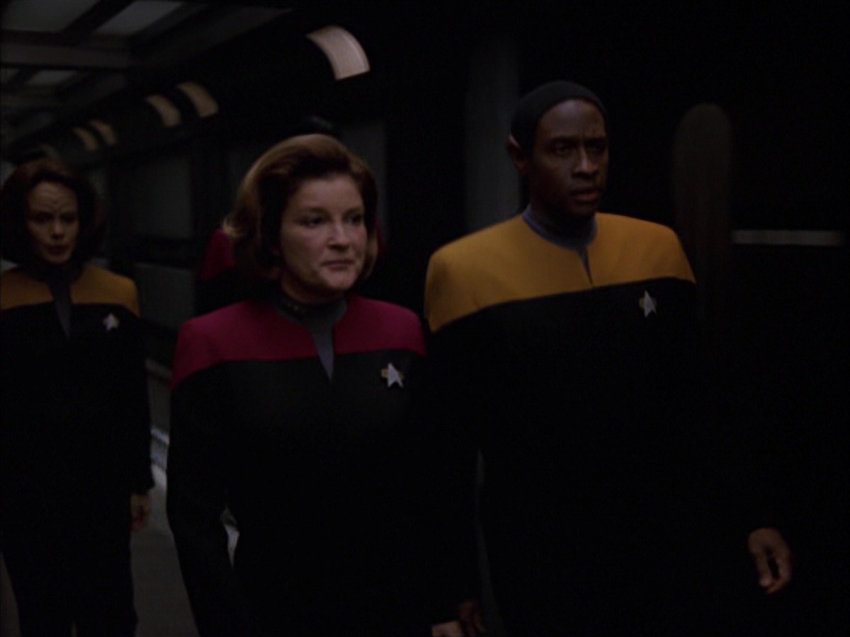 extant_StarTrek_VOY_7x19-Q2_0535.jpg