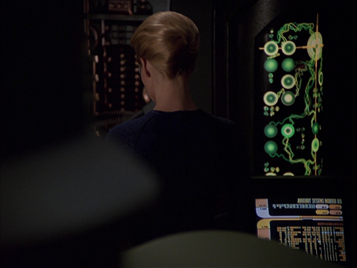 extant_StarTrek_VOY_7x19-Q2_0545.jpg