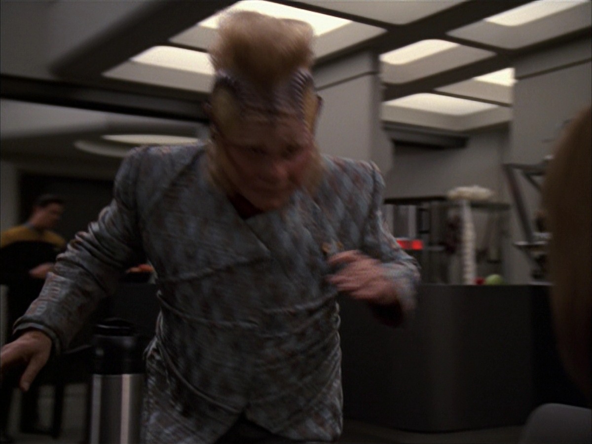 extant_StarTrek_VOY_7x19-Q2_0633.jpg