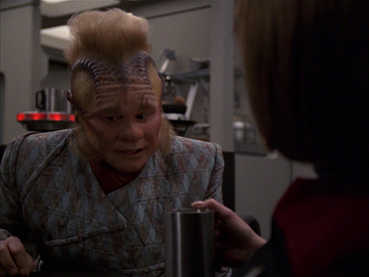 extant_StarTrek_VOY_7x19-Q2_0638.jpg