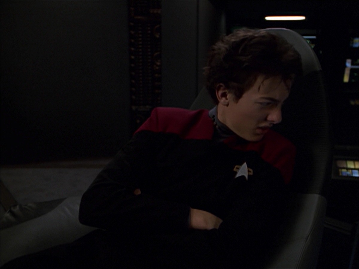 extant_StarTrek_VOY_7x19-Q2_0687.jpg