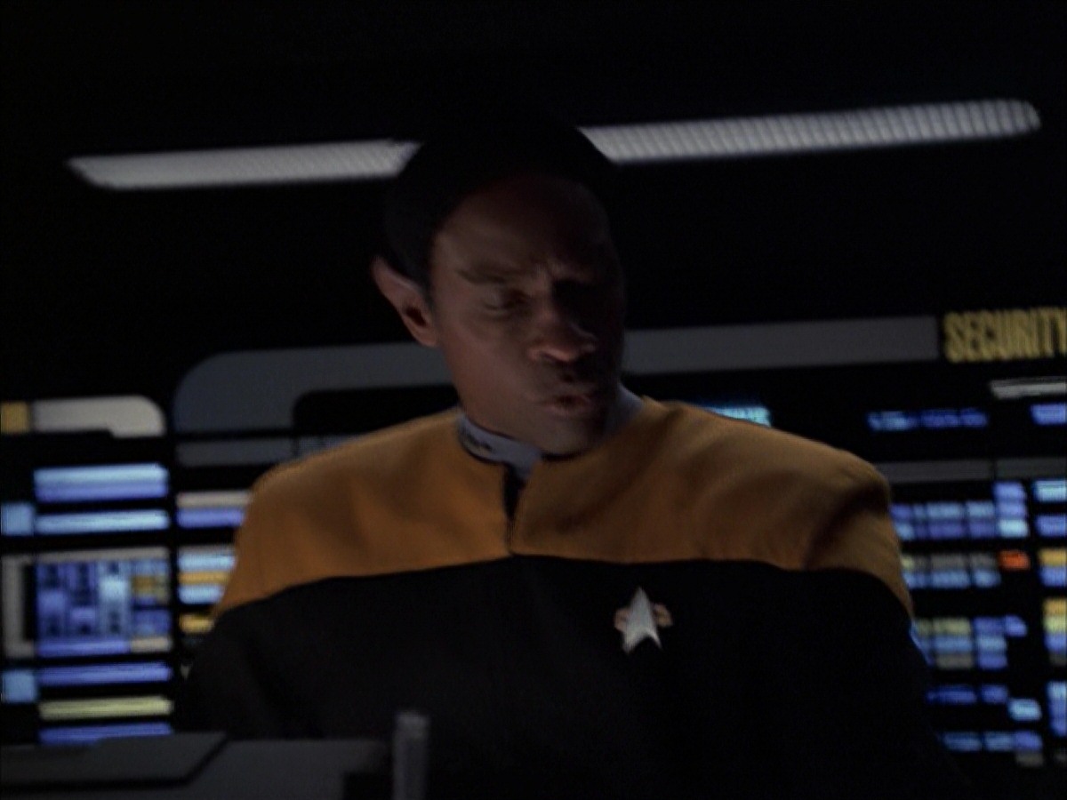 extant_StarTrek_VOY_7x19-Q2_0837.jpg