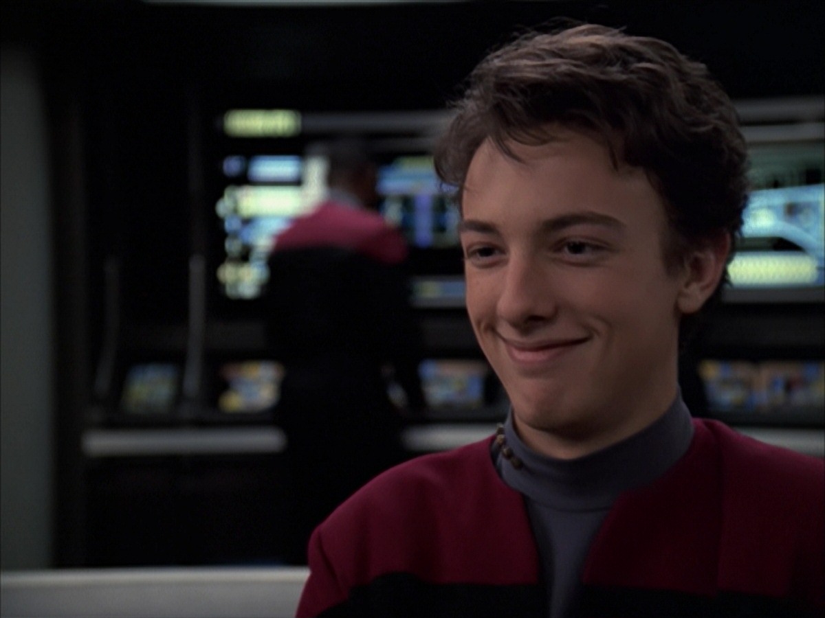 extant_StarTrek_VOY_7x19-Q2_0898.jpg