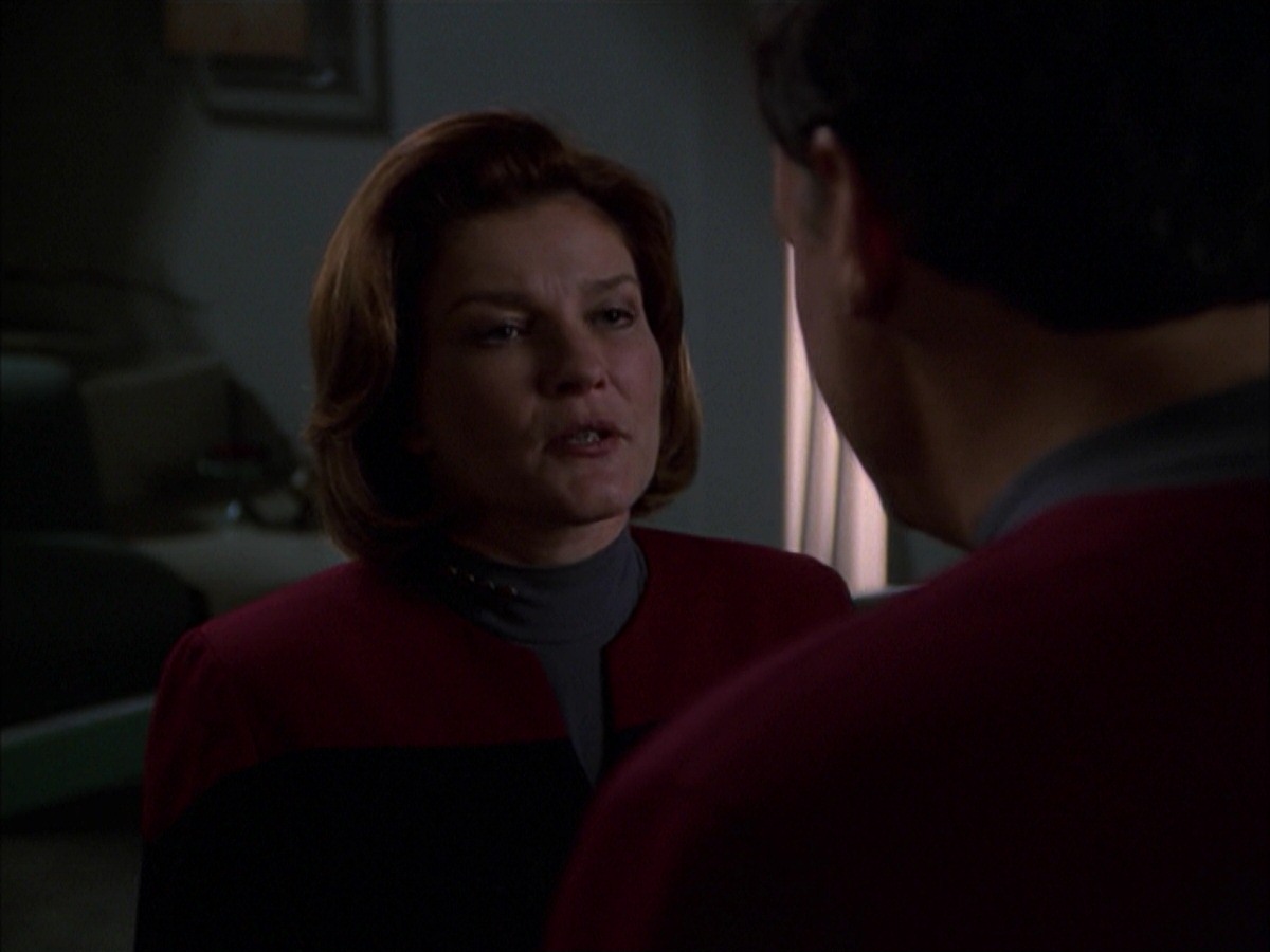 extant_StarTrek_VOY_7x19-Q2_0921.jpg