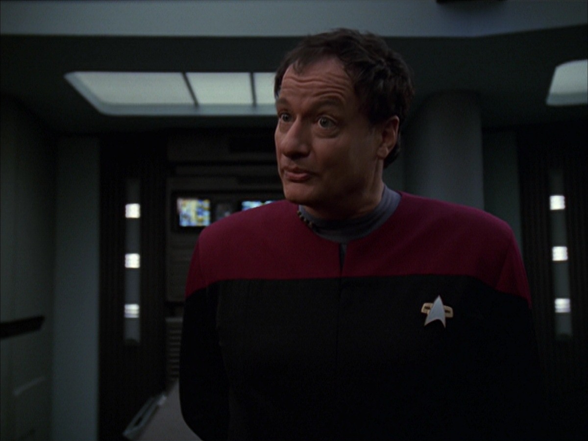 extant_StarTrek_VOY_7x19-Q2_1304.jpg