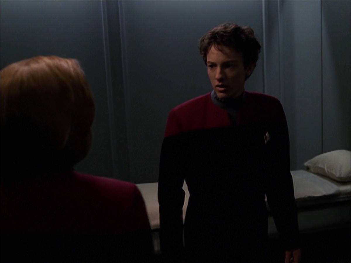 extant_StarTrek_VOY_7x19-Q2_1418.jpg
