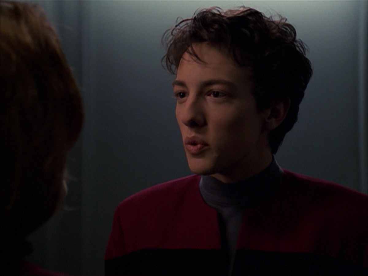 extant_StarTrek_VOY_7x19-Q2_1429.jpg