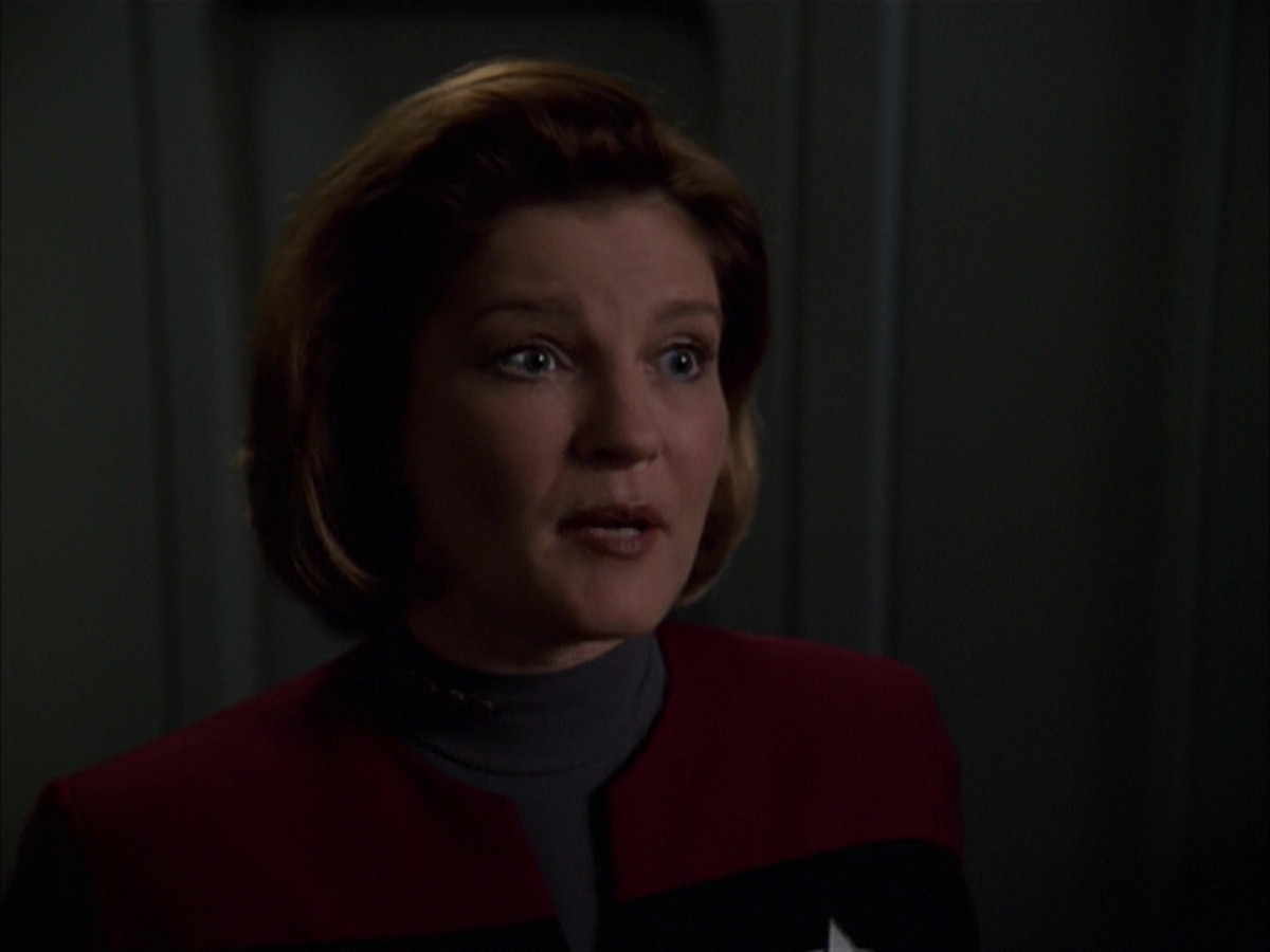 extant_StarTrek_VOY_7x19-Q2_1452.jpg