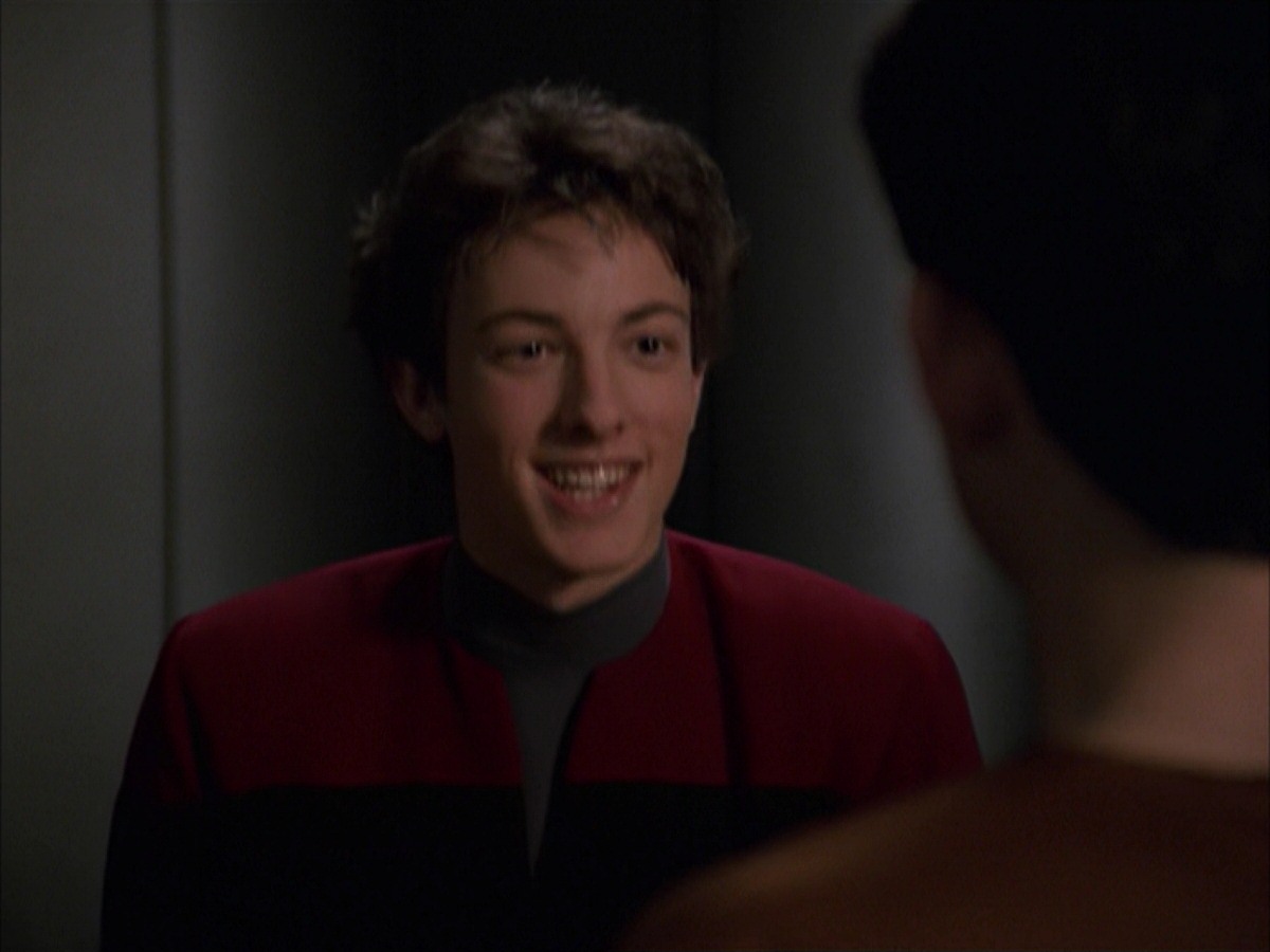 extant_StarTrek_VOY_7x19-Q2_1507.jpg
