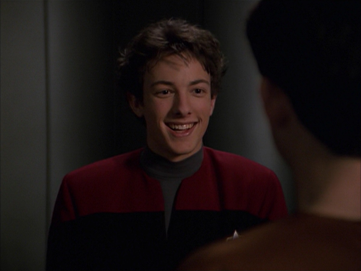 extant_StarTrek_VOY_7x19-Q2_1508.jpg