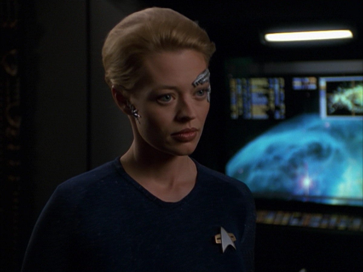 extant_StarTrek_VOY_7x19-Q2_1519.jpg