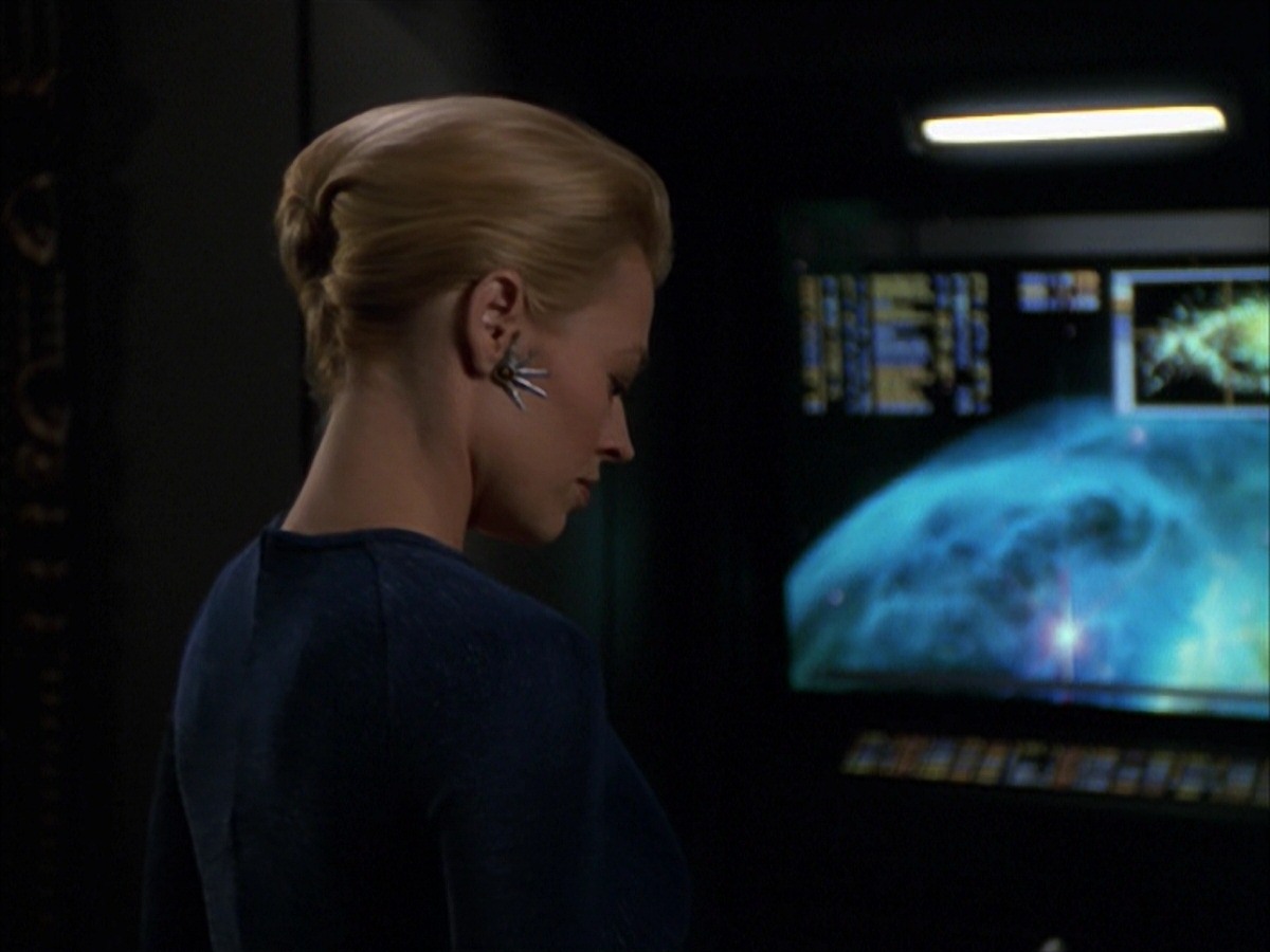 extant_StarTrek_VOY_7x19-Q2_1522.jpg