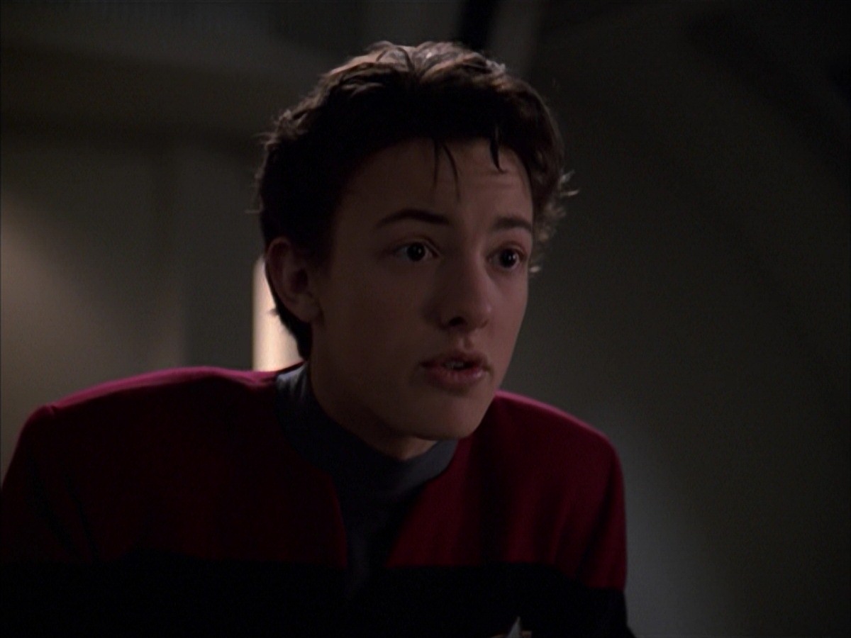 extant_StarTrek_VOY_7x19-Q2_1934.jpg