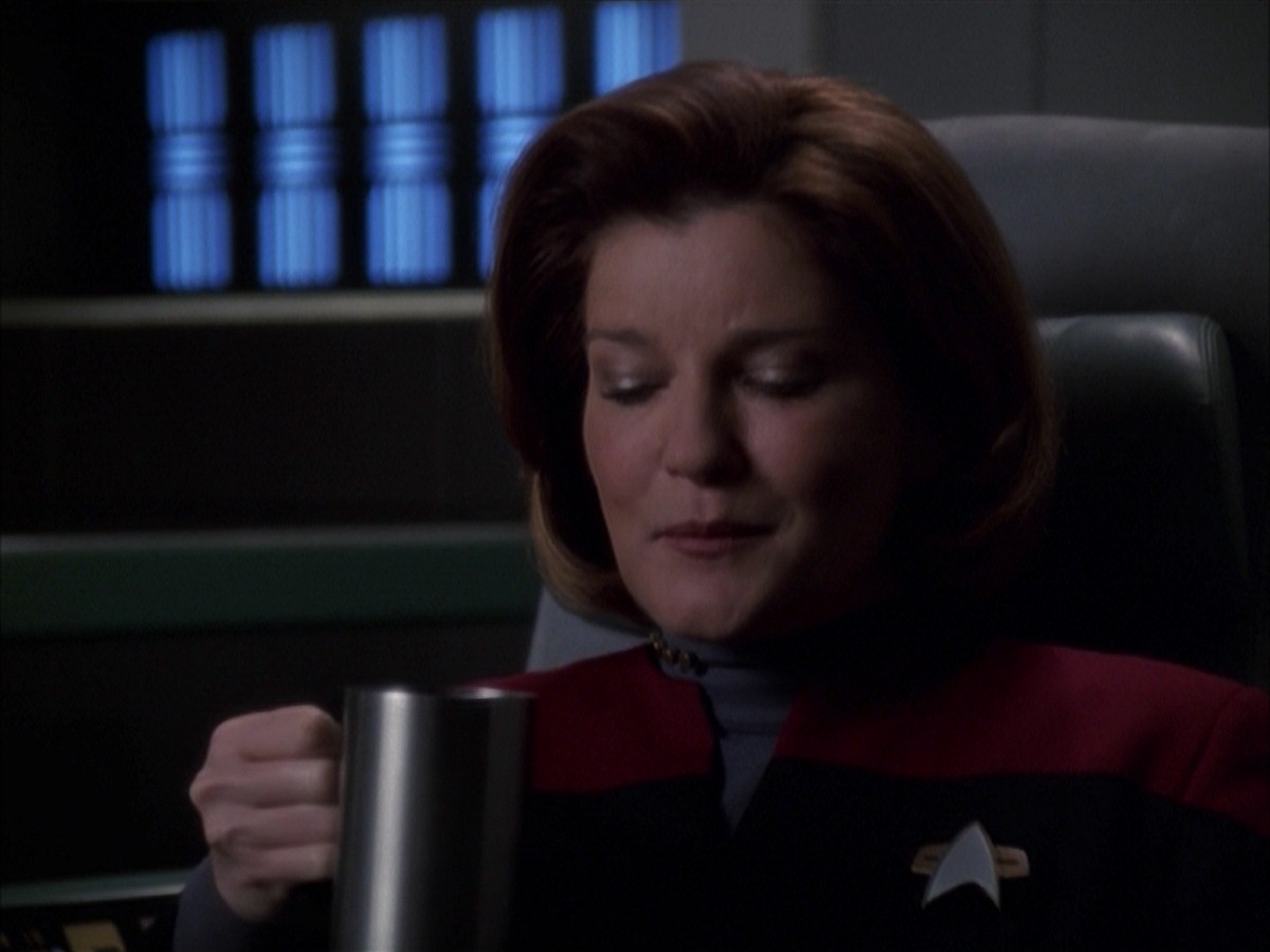 extant_StarTrek_VOY_7x19-Q2_1948.jpg