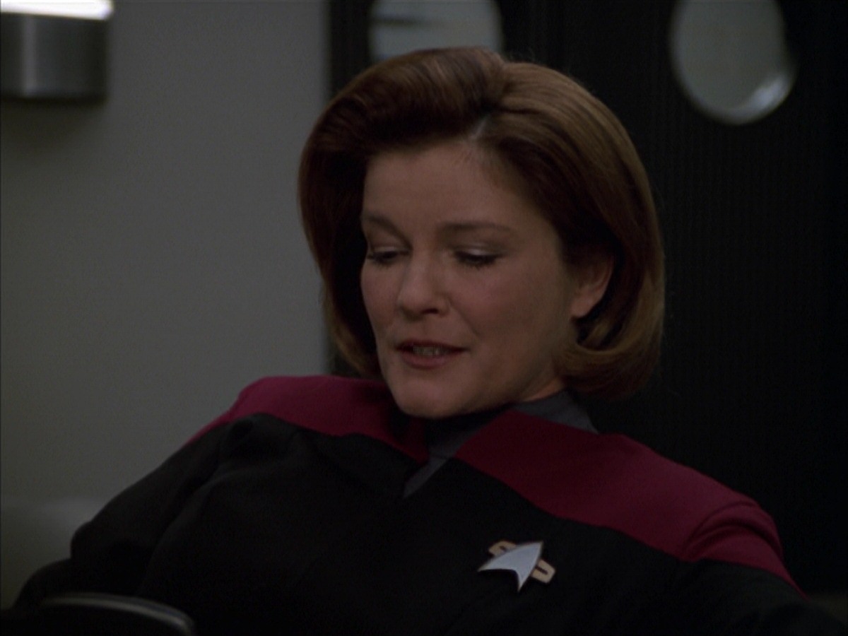 extant_StarTrek_VOY_7x19-Q2_2005.jpg