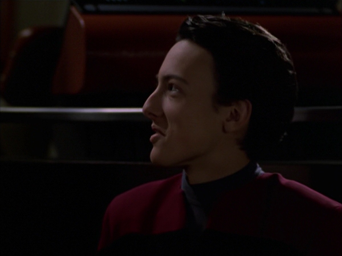 extant_StarTrek_VOY_7x19-Q2_2091.jpg